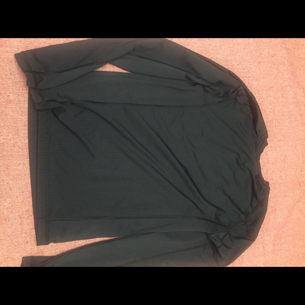 Compression shirt - Picture 3 of 3